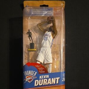 OKC Thunder Kevin Durant 35 Collectable Sports Figure